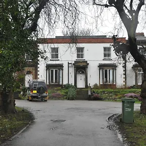 Heath House 3* Ossett