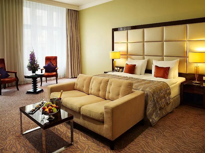 Hotel Kings Court Prague 5*,